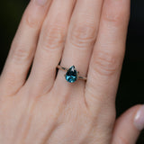 1.84CT MADAGASCAR PEAR SAPPHIRE, UNTREATED, PARTI TEAL BLUE GREEN, 9.02X6.28X4.67MM