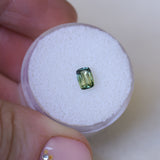 0.60CT ELONGATED "SCISSOR" CUSHION AUSTRALIAN SAPPHIRE, PARTI YELLOW BLUE GREEN, 5.7X3.8X2.2M