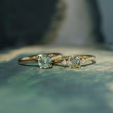 0.71ct Bicolor Round Montana Sapphire and Princess Cut Diamond Rapids Low Profile Ring in 18k Yellow Gold