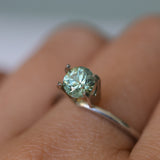 0.85CT ROUND PRECISION CUT MONTANA SAPPHIRE, LIGHT GREEN YELLOW, 5.55X3.70MM
