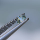 0.98CT ROUND PRECISION CUT MONTANA SAPPHIRE, LIGHT AQUA BLUE GREEN, 5.90X3.85MM