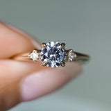0.98ct Round Color Shifting Untreated Montana Sapphire and Princess Cut Diamond Rapids Low Profile Ring in 14k Yellow Gold