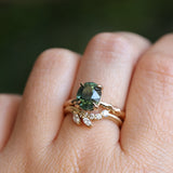 3.13ct Untreated Parti Green Oval Madagascar Sapphire Evergreen 4 Prong Carved Stackable Solitaire in 14k Yellow Gold