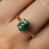 3.13ct Untreated Parti Green Oval Madagascar Sapphire Evergreen 4 Prong Carved Stackable Solitaire in 14k Yellow Gold