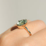 3.93ct Untreated Oval Seafoam Montana Sapphire Scallop Cup Solitaire in 14k Yellow Gold