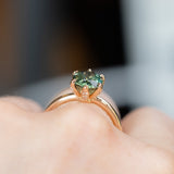 2.30ct Oval Madagascar Green Sapphire Diamond-studded Sea Star Solitaire in 18k Rose Gold