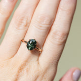 2.30ct Oval Madagascar Green Sapphire Diamond-studded Sea Star Solitaire in 18k Rose Gold