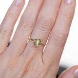 40% OFF 1.50CT BAGUETTE AUSTRALIAN SAPPHIRE, LIGHT YELLOW GREEN, 6.36X4.38X4.79MM