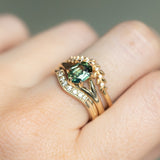 Curved Vintage Milgrain Diamond Band