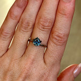 1.36CT PEAR MONTANA SAPPHIRE, PARTI BLUE WHITE, 7.76X6.42X3.89MM, UNTREATED