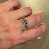 1.36CT PEAR MONTANA SAPPHIRE, PARTI BLUE WHITE, 7.76X6.42X3.89MM, UNTREATED