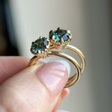 1.34ct Round Teal Montana Sapphire Scallop Cup Solitaire in 14k Yellow Gold