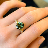 3.90ct Untreated Nigerian Oval Sapphire Diamond-studded Six Prong Split Shank Knife Ede Solitaire in 18k Yellow Gold