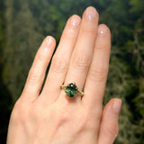 3.90ct Untreated Nigerian Oval Sapphire Diamond-studded Six Prong Split Shank Knife Ede Solitaire in 18k Yellow Gold