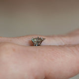 1.07CT SHIELD MONTANA SAPPHIRE, MINTY GREEN BLUE, 7.98X6.48MM, UNTREATED