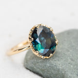 5.18ct Oval Madagascar Scallop Cup Sapphire Solitaire in 18K Yellow Gold