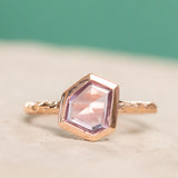 1.05ct Geo Slice Purple-Pink Sapphire Evergreen Low Profile Bezel Solitaire Ring in 14k Rose Gold