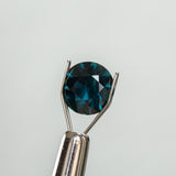 3.05CT ROUND MADAGASCAR SAPPHIRE, DEEP TEAL GREEN, 8.64X5.39MM