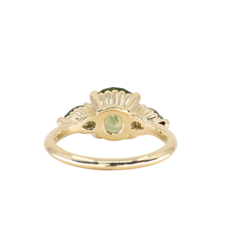2.75ct Round Untreated Parti Montana Sapphire and Pear Montana Sapphire Three Stone Low Profile Scallop Ring in 18k Yellow Gold