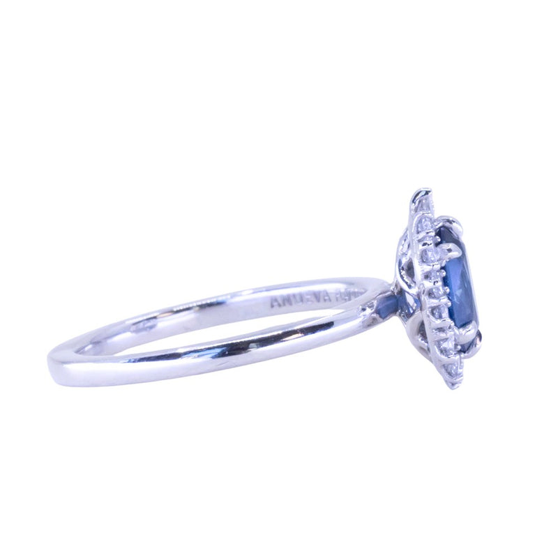 1.06ct Untreated Oval Nigerian Sapphire Antique-Style Diamond Halo Ring in Platinum