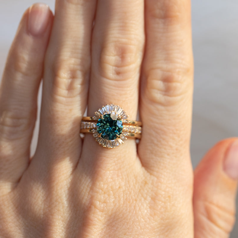 2.54ct Round Teal Sapphire Hidden Halo Solitaire with French Set Diamonds in 18k Yellow Gold