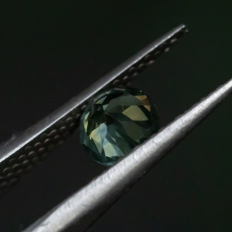 1.15CT ROUND MONTANA SAPPHIRE, MINTY LIGHT GREEN TEAL, 5.8X4MM