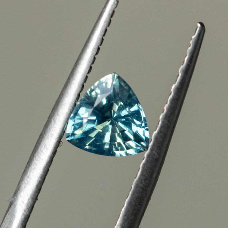 1.0CT TRILLION MADAGASCAR SAPPHIRE, UNTREATED, BRIGHT TEAL, 6X5.9X3.86MM