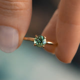 0.98ct Round Green Madagascar Sapphire Classic 4 Prong Solitaire in 14k Yellow Gold