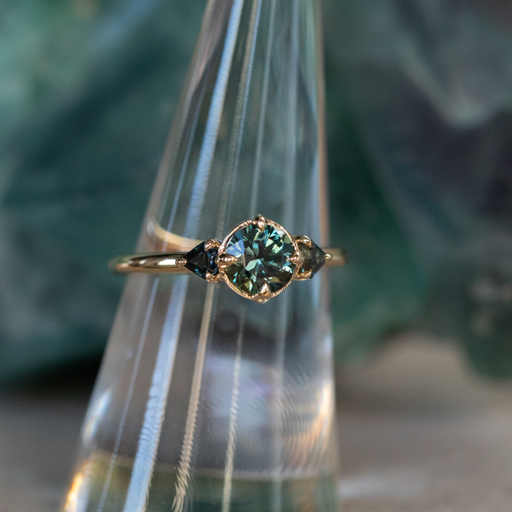 Peter Suchy Blue Green Sapphire Platinum Diamond Engagement Ring -  petersuchyjewelers