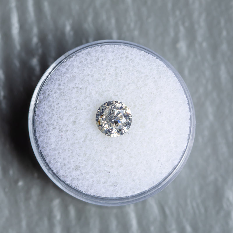 1.16CT ROUND BRILLIANT SALT AND PEPPER DIAMOND, GLITTERY BRILLIANT WITH SPECKLE INCLUSIONS, 6.40X4.27MM