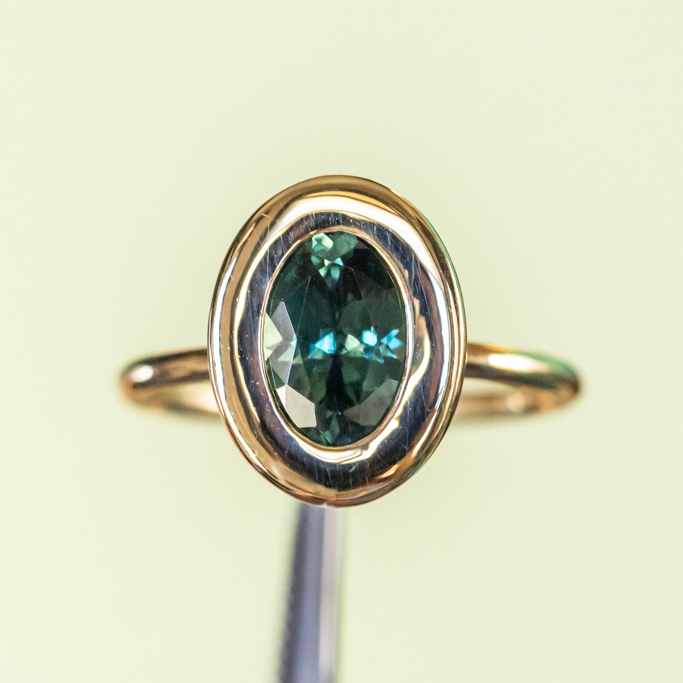 Chunky Bezel Solitaire, Stackable - Setting – Anueva Jewelry