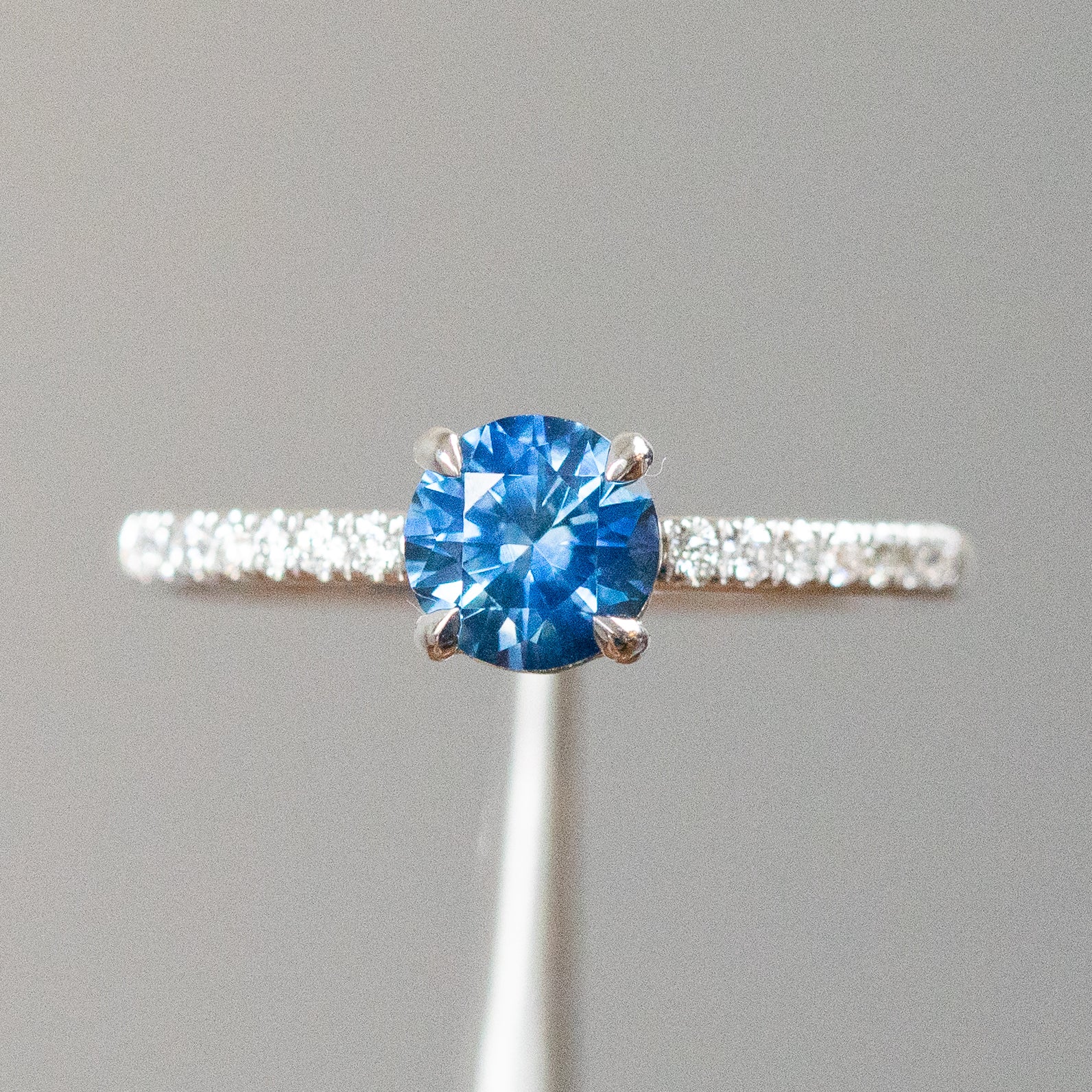 Low Profile Solitaire with French Set Diamonds - Setting – Anueva Jewelry