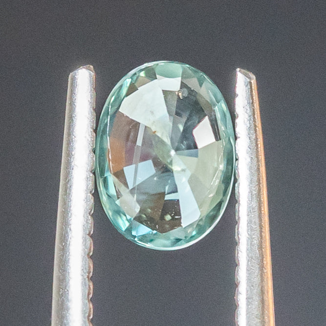 0.99CT OVAL MONTANA SAPPHIRE, LIGHT MINTY TEAL GREEN, 6.6X5MM