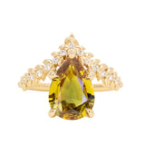 3.68ct Bicolor Australian Untreated Pear Sapphire and Diamond-Studded Pointed Vine Solitaire in 18k Yellow Gold