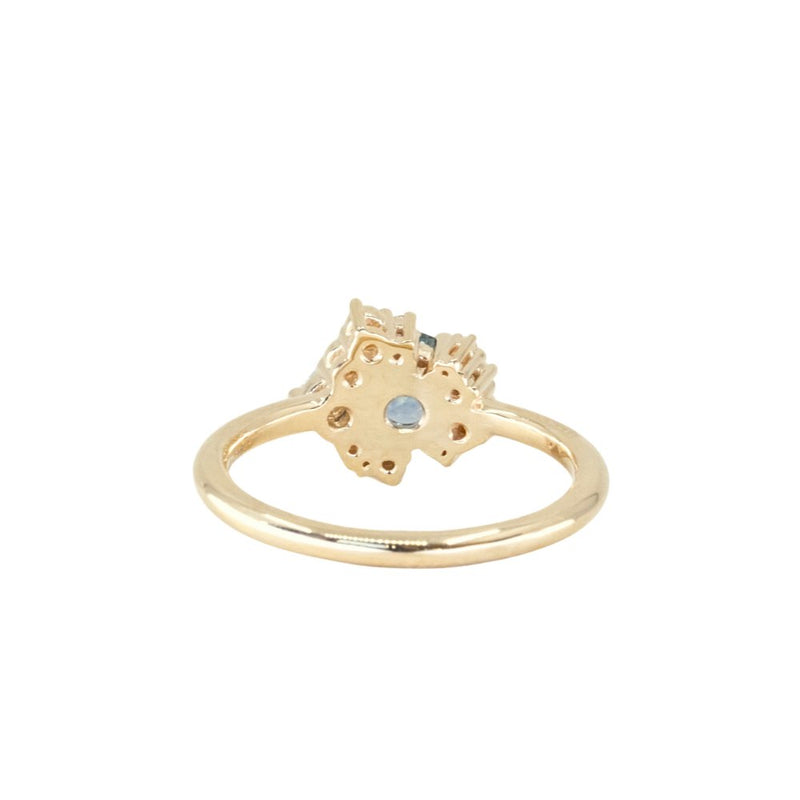 0.87ct Periwinkle Purple-Blue Round Montana Sapphire and Diamond Asymmetrical Cluster Ring in 14k Yellow Gold