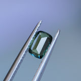 0.60CT ELONGATED "SCISSOR" CUSHION AUSTRALIAN SAPPHIRE, PARTI YELLOW BLUE GREEN, 5.7X3.8X2.2M
