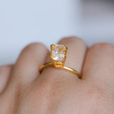 2.09CT RADIANT MADAGASCAR SAPPHIRE, BICOLOR WHITE AND ORANGE, 7.4X6.1X4.7MM