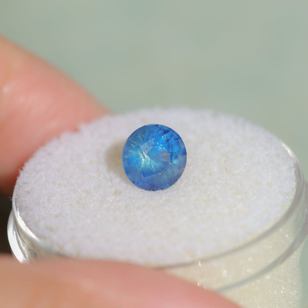 1.51CT ROUND MADAGASCAR SAPPHIRE, DEEP TEAL OPALESCENT, UNTREATED