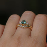 0.80ct Round Montana Sapphire and Princess Cut Diamond Rapids Low Profile Ring in 14k Yellow Gold