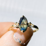 1.85ct Parti Australian Fantasy Cut Sapphire and White Australian Kite Sapphire Antique Milgrain Three Stone Low Profile Ring in 18k Yellow Gold