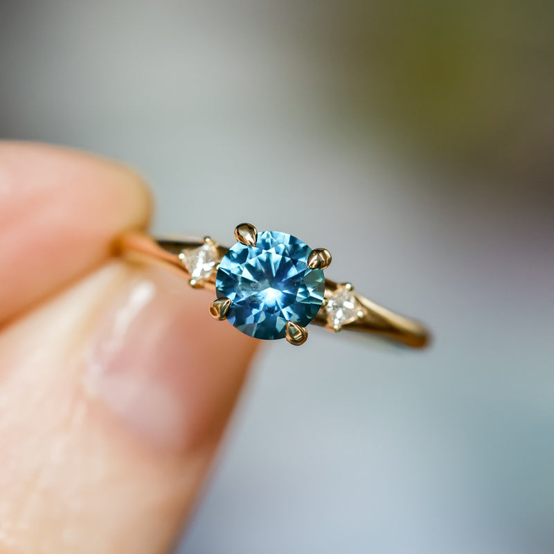 1.14ct Round Deep Blue Montana Sapphire and Princess Cut Diamond Rapids Low Profile Ring in 14k Yellow Gold