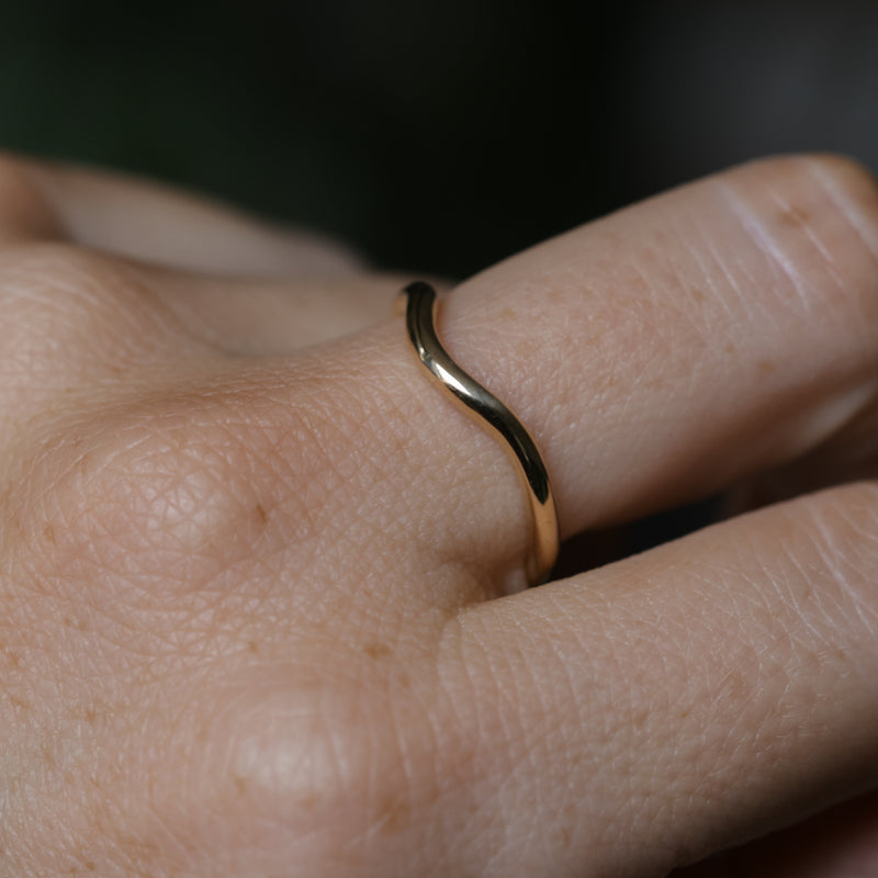 Classic Contour Band