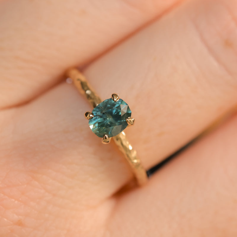 0.90ct Fancy Precision Teal Montana Sapphire Evergreen Carved 4 Prong Solitaire in 14k Yellow Gold
