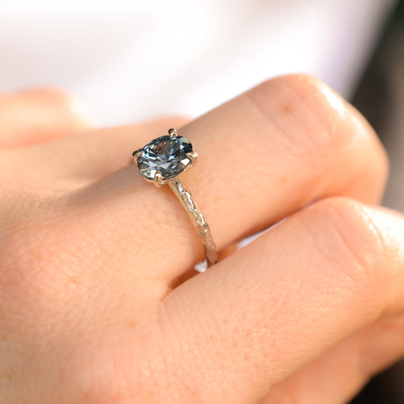 1.67ct Untreated Montana Sapphire Evergreen Carved 4 Prong Solitaire in Platinum