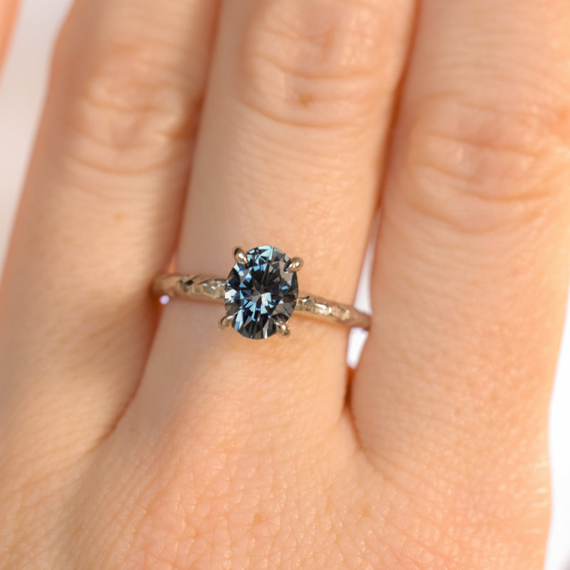 1.67ct Untreated Montana Sapphire Evergreen Carved 4 Prong Solitaire in Platinum