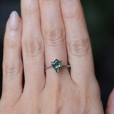 1.49CT MADAGASCAR KITE SAPPHIRE, PARTI GREEN BLUE YELLOW, UNTREATED, 9.65X7.7X4.01MM