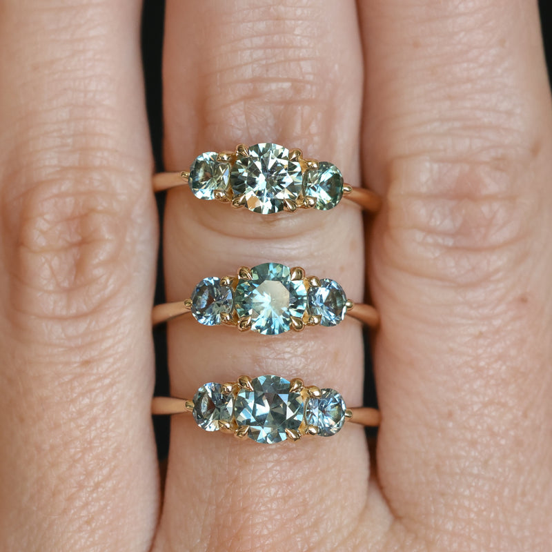 0.91ct Round Unheated Teal Green Montana Sapphire and Montana Sapphire Side Three Stone Ring in 14k Yellow Gold