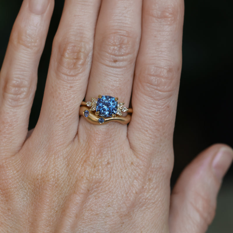2.73ct Cushion Cut Moyo Sapphire and Marquise Diamond Cluster Ring in 18k Yellow Gold