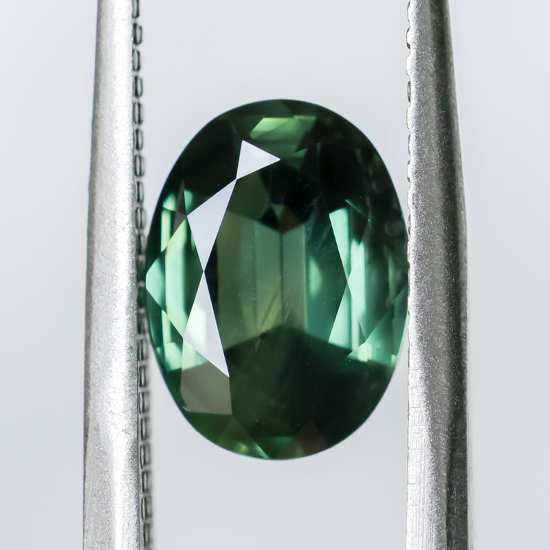 2.92CT OVAL AUSTRALIAN SAPPHIRE, DEEP FOREST GREEN, UNTREATED, 9.95X7.14X4.28MM