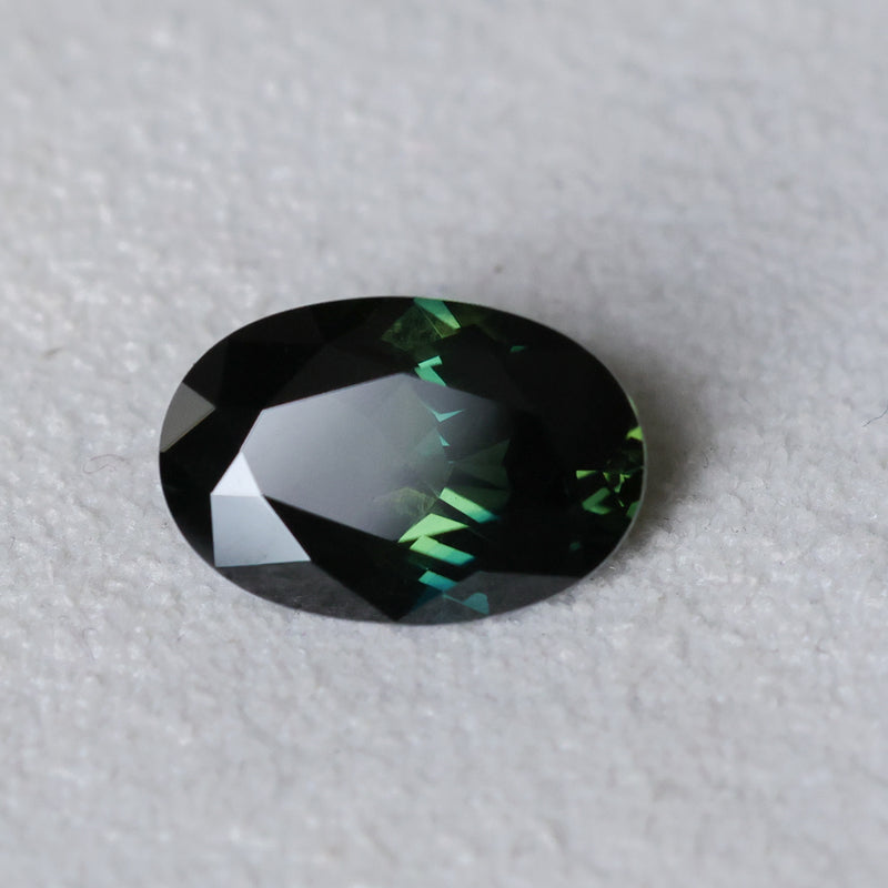 5.35CT OVAL AUSTRALIAN SAPPHIRE, DEEP GREEN PARTI, UNTREATED, 12.9X8X5.5MM
